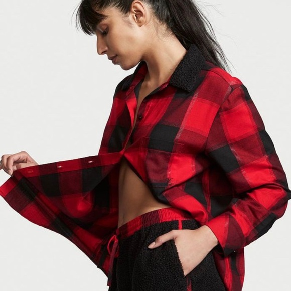 Victoria's Secret Other - Victoria’s Secret plaid pj top with Sherpa fleece around neckline